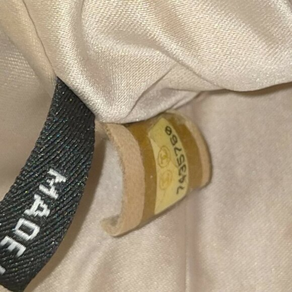 Chanel White Canvas Shoulder Bag - Picture 8 of 9